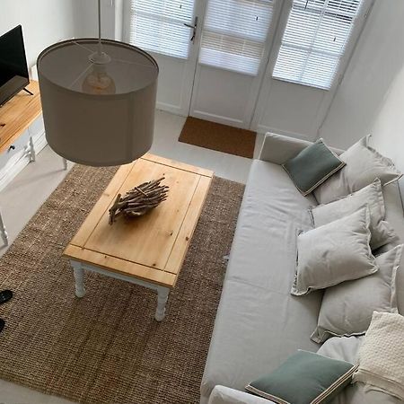 Guîtres Gite La Petite Maison المظهر الخارجي الصورة