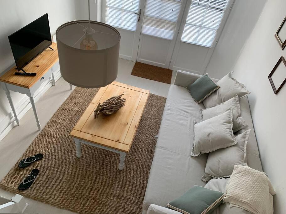 Guîtres Gite La Petite Maison المظهر الخارجي الصورة