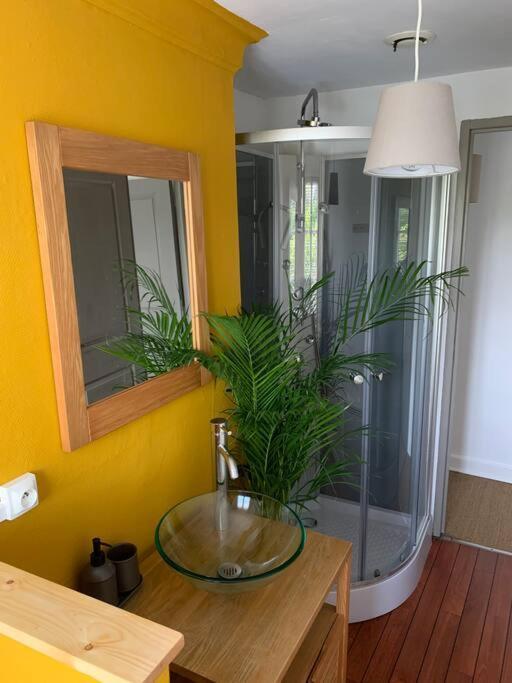 Guîtres Gite La Petite Maison المظهر الخارجي الصورة